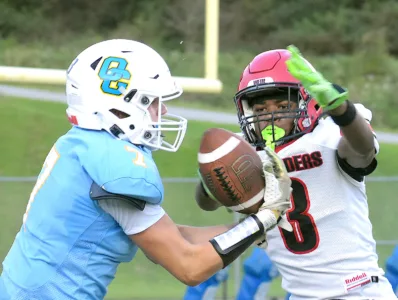 Bears get emotional win over Weir